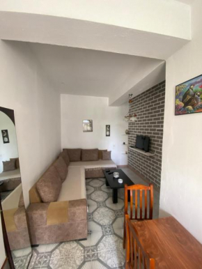 Lovely 2-Bedroom with Greenery view
